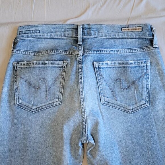 Citizens of Humanity Light Wash Distressed Straight Leg jeans (25) - Picture 5 of 12